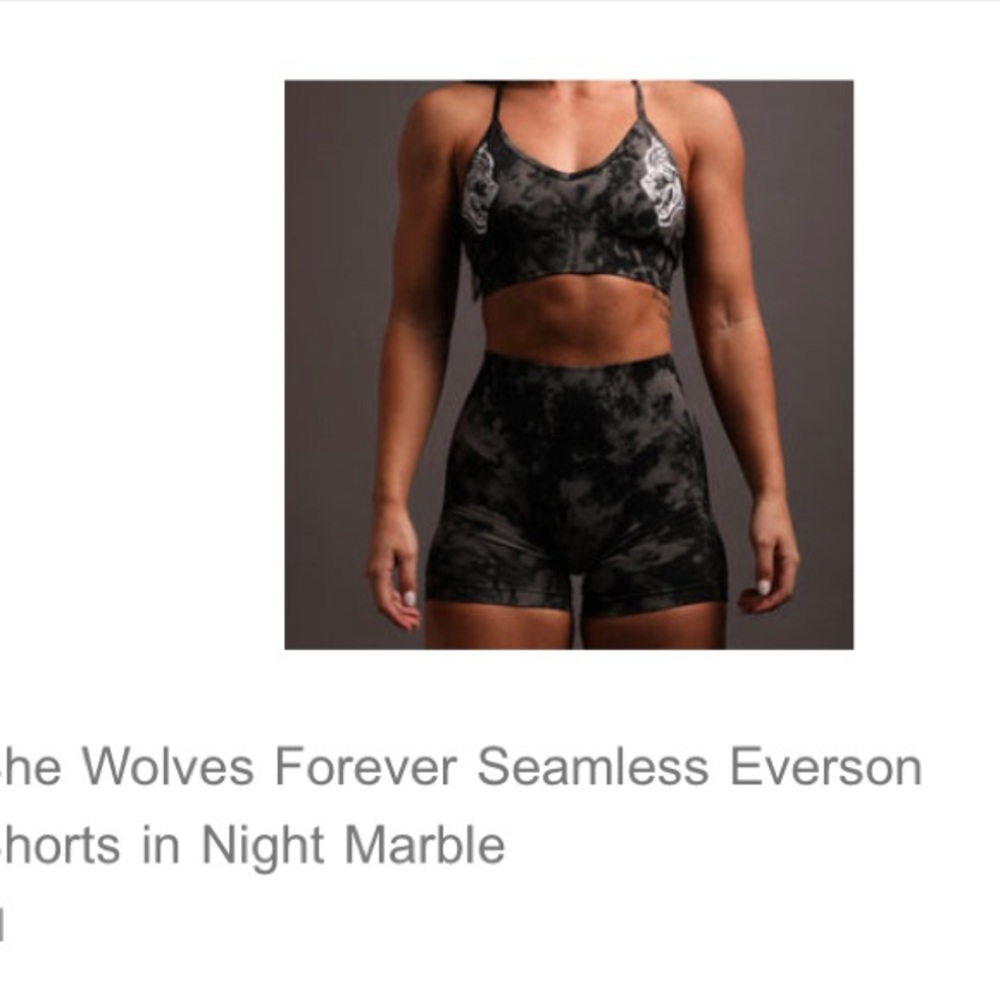 DARC SPORT SHE WOLVES FOREVER SEAMLESS EVERSON